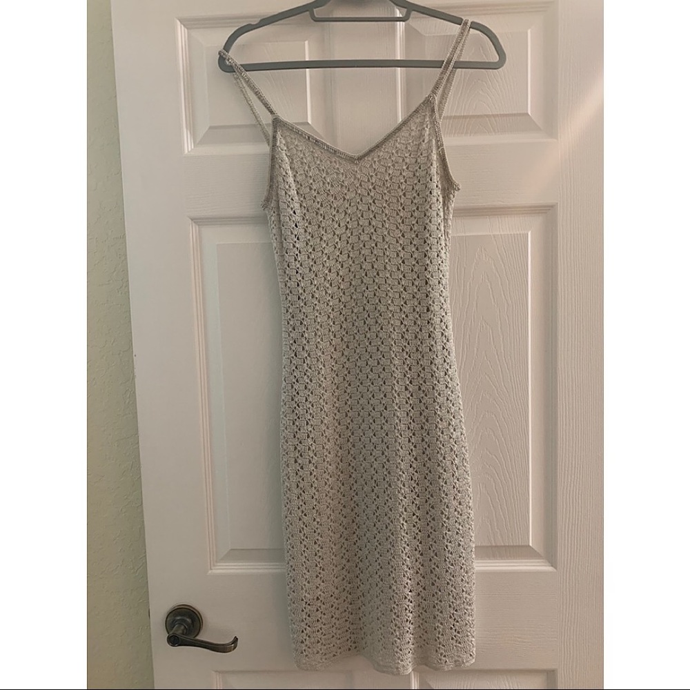 Silver crochê dress.